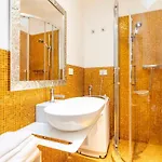 Apartment Contemporary In Ff Venice