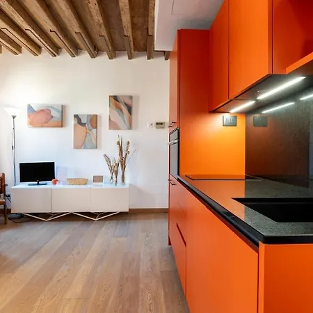 Contemporary In Ff *